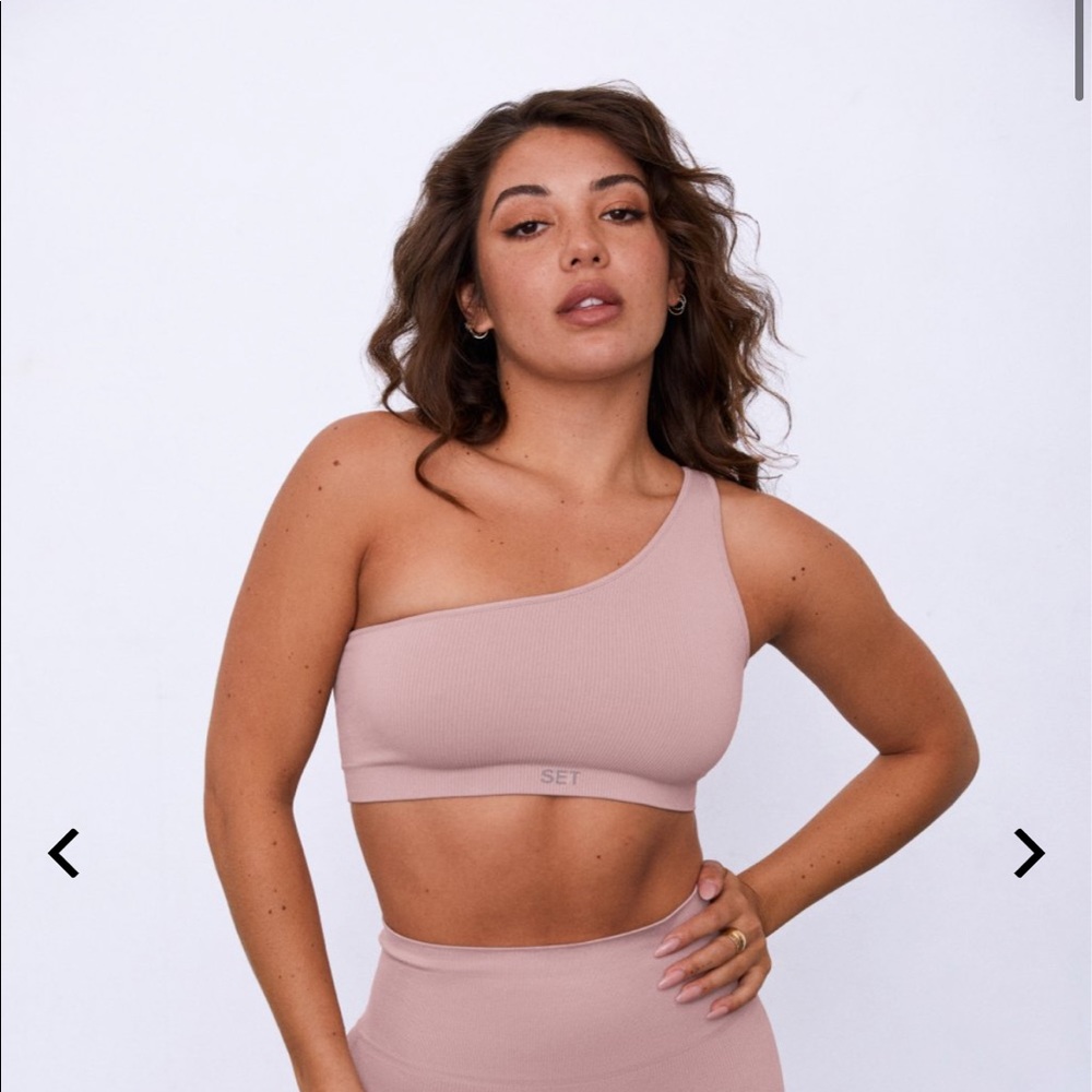 SET Active One-Shoulder Top in Blush Pink